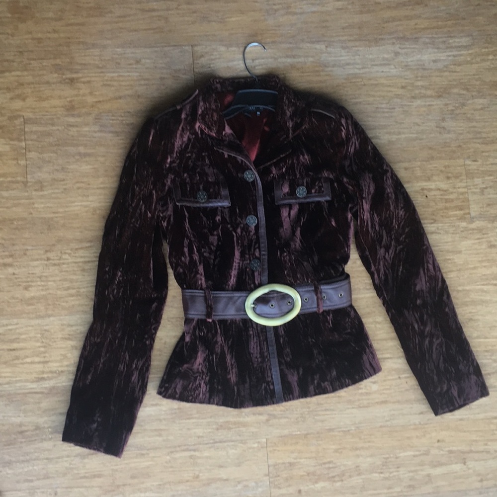 Unique velvet blazer